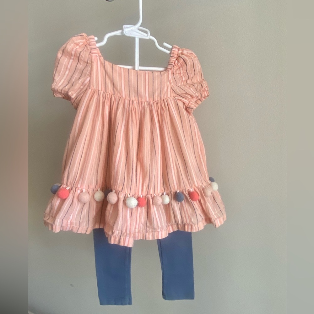 Tommy Bahama 2 piece set